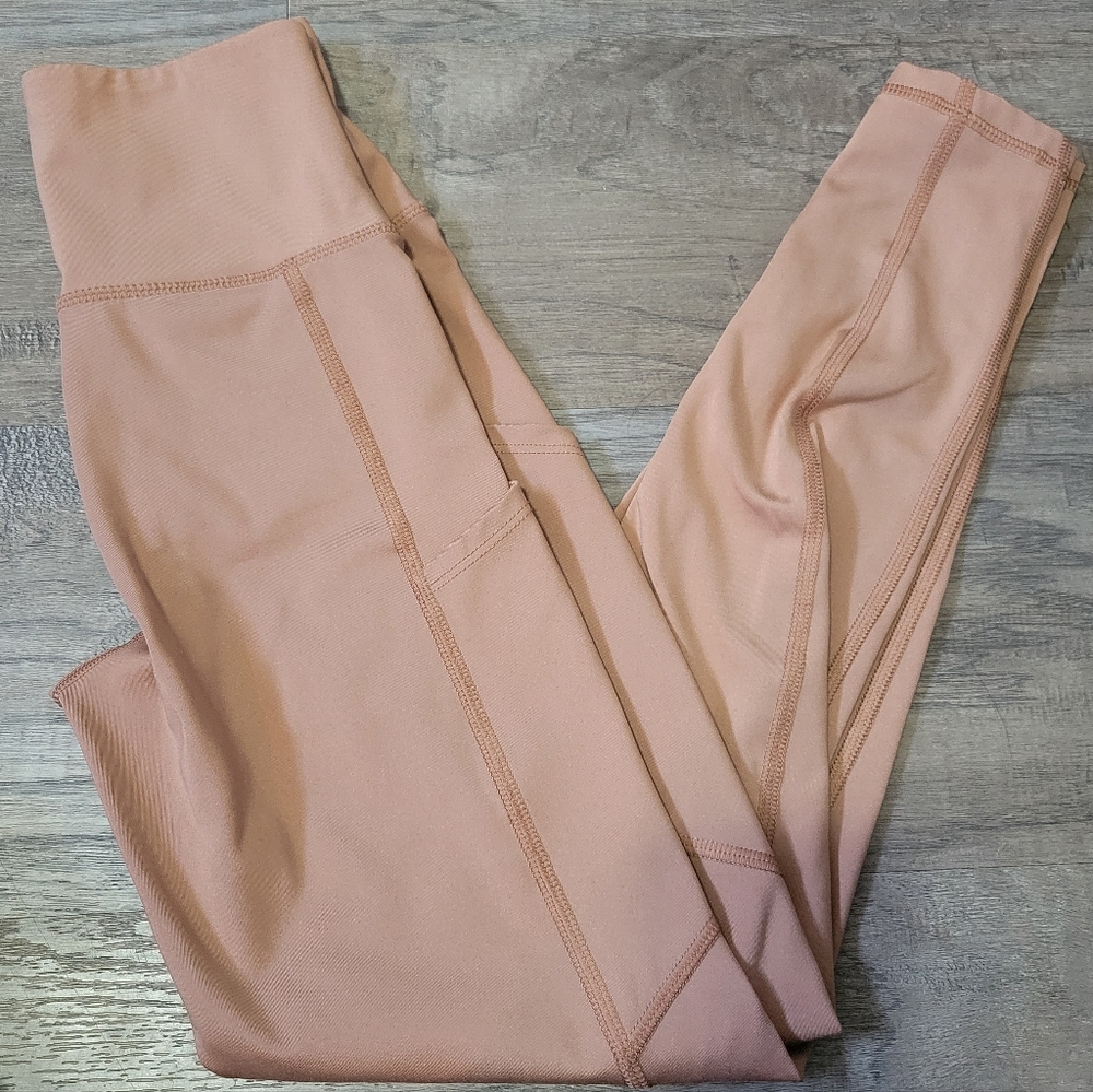 Women's Tan American Eagle The Everything Pocket Leggings EUC Size XS